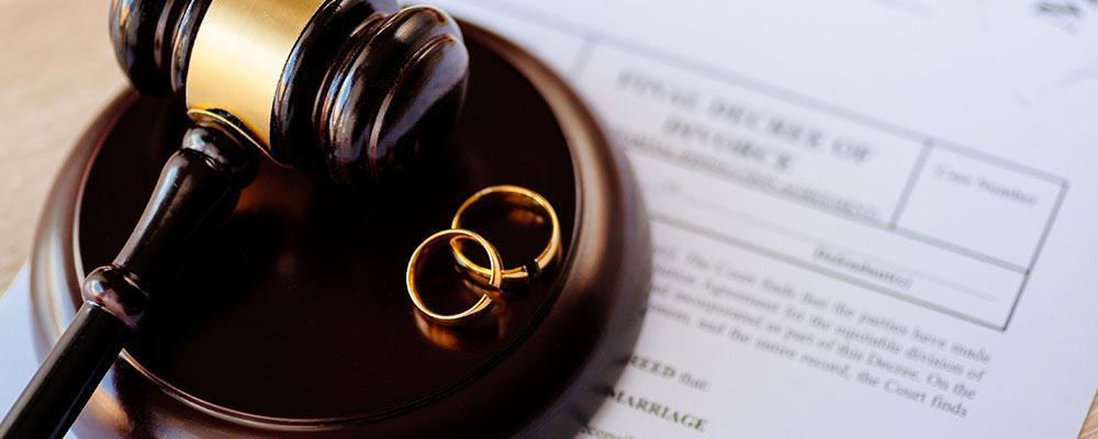 Bedford divorce attorney for property division and spousal support